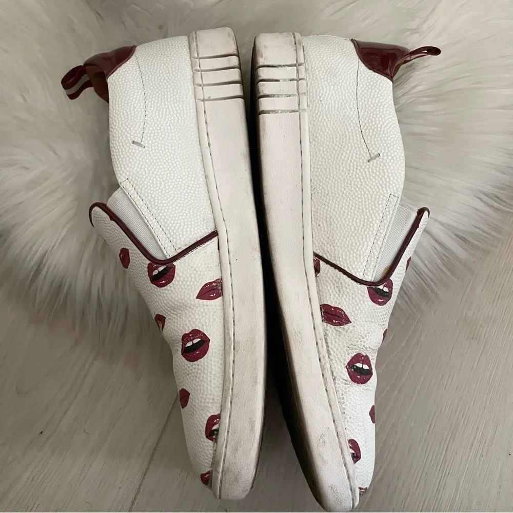 Bally slip pebbled